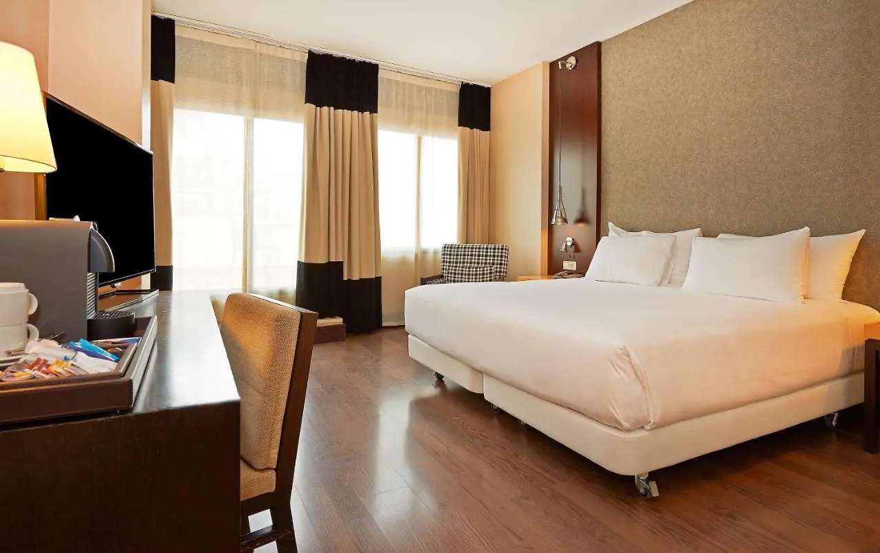 Hotel Nh Barcelona Eixample 3*,  Spagna