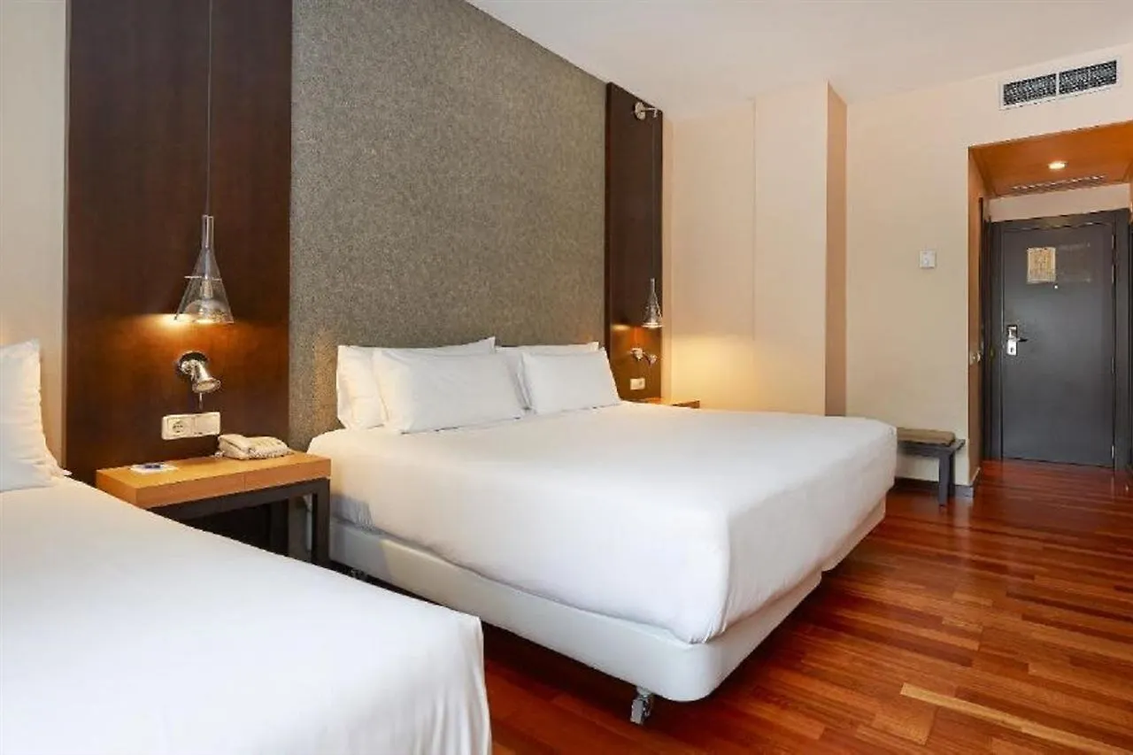 ***  Hotel Nh Barcelona Eixample Spagna